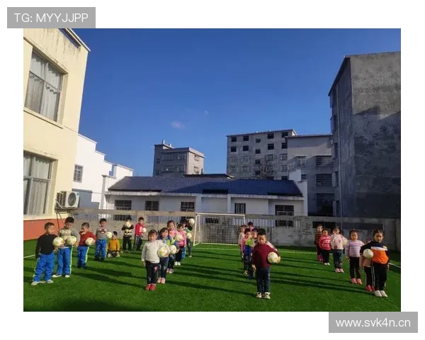 [国内球]大凉山里的球课：球在脚下 梦在远方.